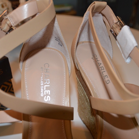 NIB Charles David Nude Wedges SZ 8.5 - Picture 5 of 7